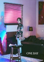 ONE Single Album - ONE DAY(PM VER)
